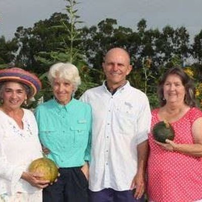 Volunteer at Varri Green Farm, Okeechobee, photo 8