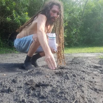 Volunteer at Varri Green Farm, Okeechobee, photo 11