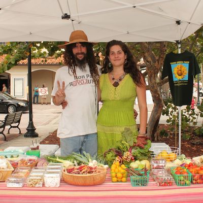 Volunteer at Varri Green Farm, Okeechobee, photo 174