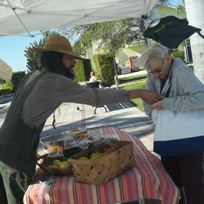 Volunteer at Varri Green Farm, Okeechobee, photo 392