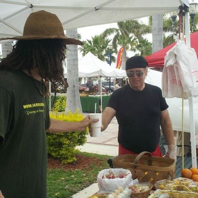 Volunteer at Varri Green Farm, Okeechobee, photo 419