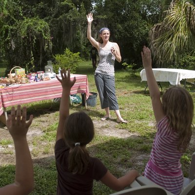 Children's workshop at Varri Green Farm, photo 40