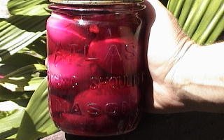 PICKLED EGGS & BEETS